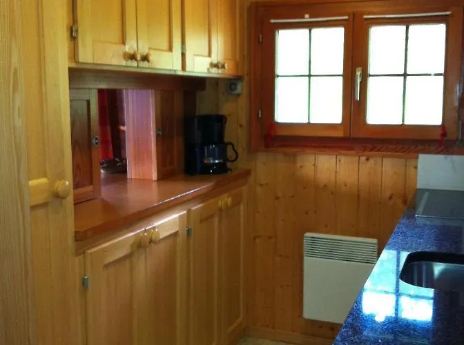 アパート Balfrin Alpweg 9, 3987 リーデラルプ