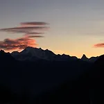 Apartamento Balfrin Alpweg 9, 3987 *